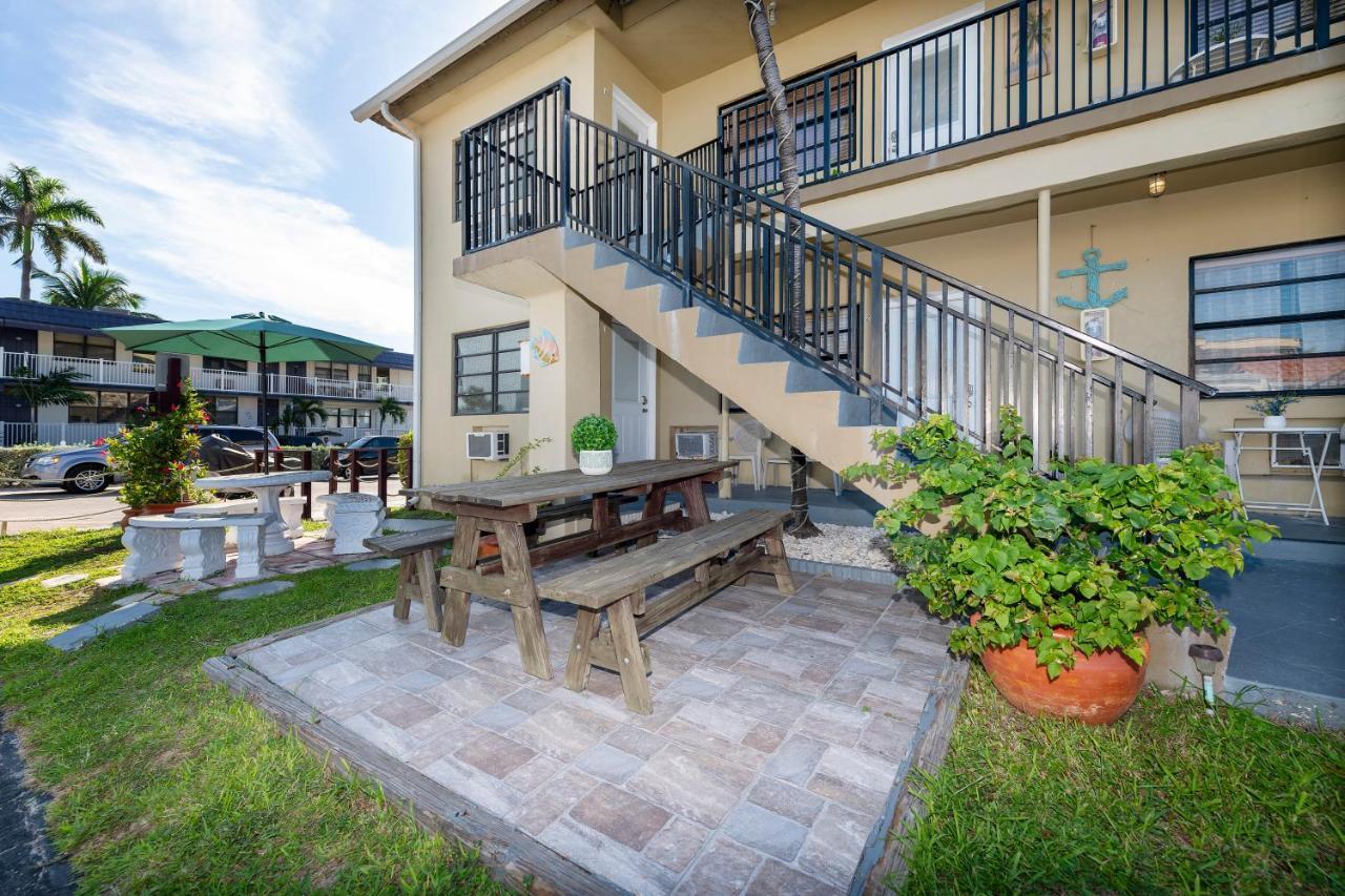 Tropic Isle Hotel & Apartment Голлівуд Екстер'єр фото